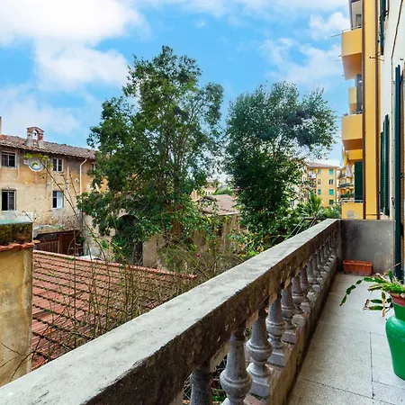 Il Nido - Accogliente Rifugio In Centro A Apartman